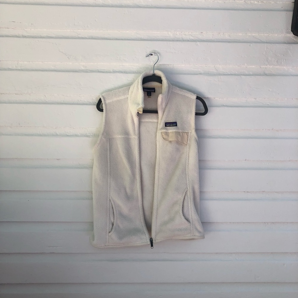 Patagonia Vest White fleece Re-Tool size M